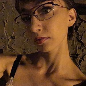 Meet your Posher, Winnie